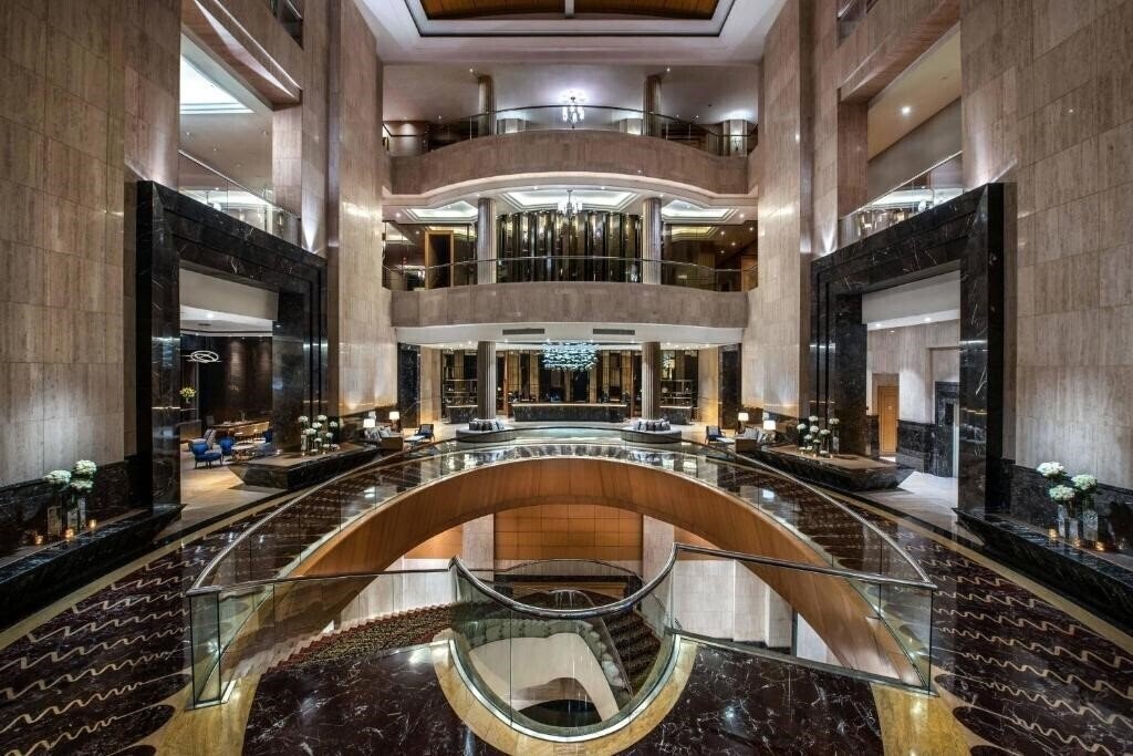 Hotel The Ritz-Carlton Jakarta, Mega Kuningan 5*