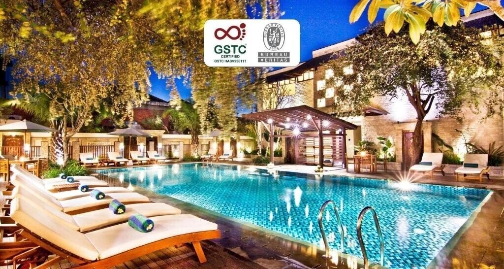 Hotel Best Western Kuta Villa 4*