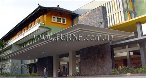 Zdjęcie Harris Resort Kuta 3*