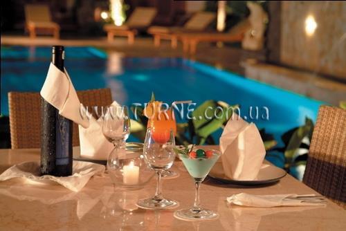 Hotel The Vira Bali Hotel 4*