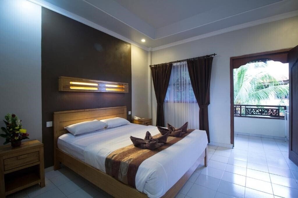 Zdjęcia Bakung Sari Resort Kuta 3*