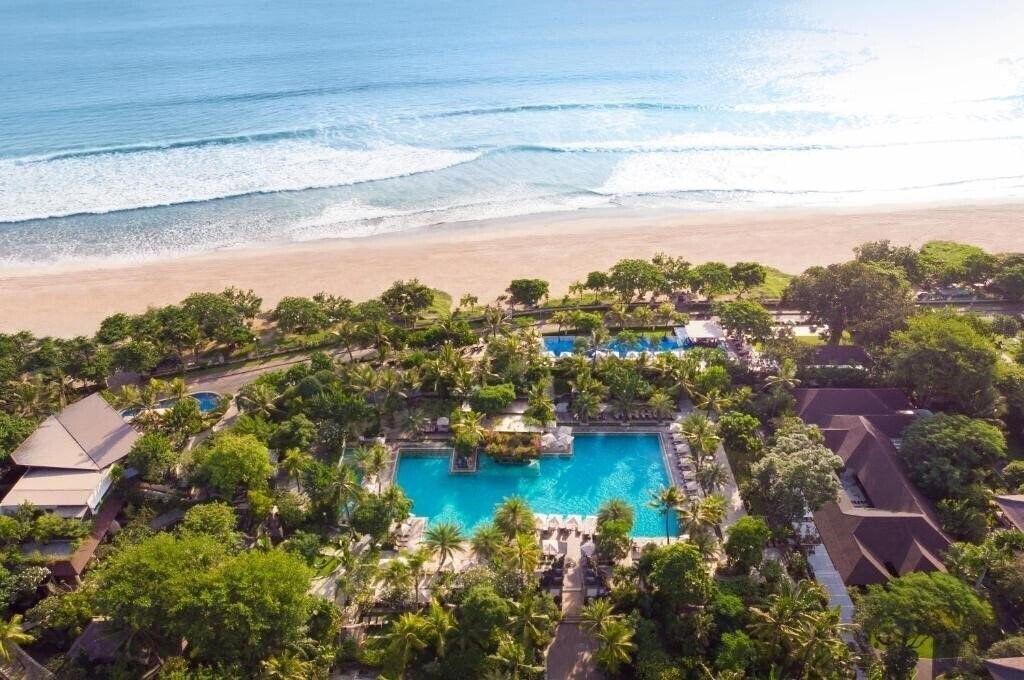 Hotel Padma Resort Bali At Legian 5*