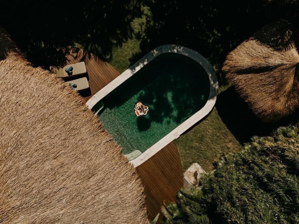 Hotel Breezy Point Villas 4*