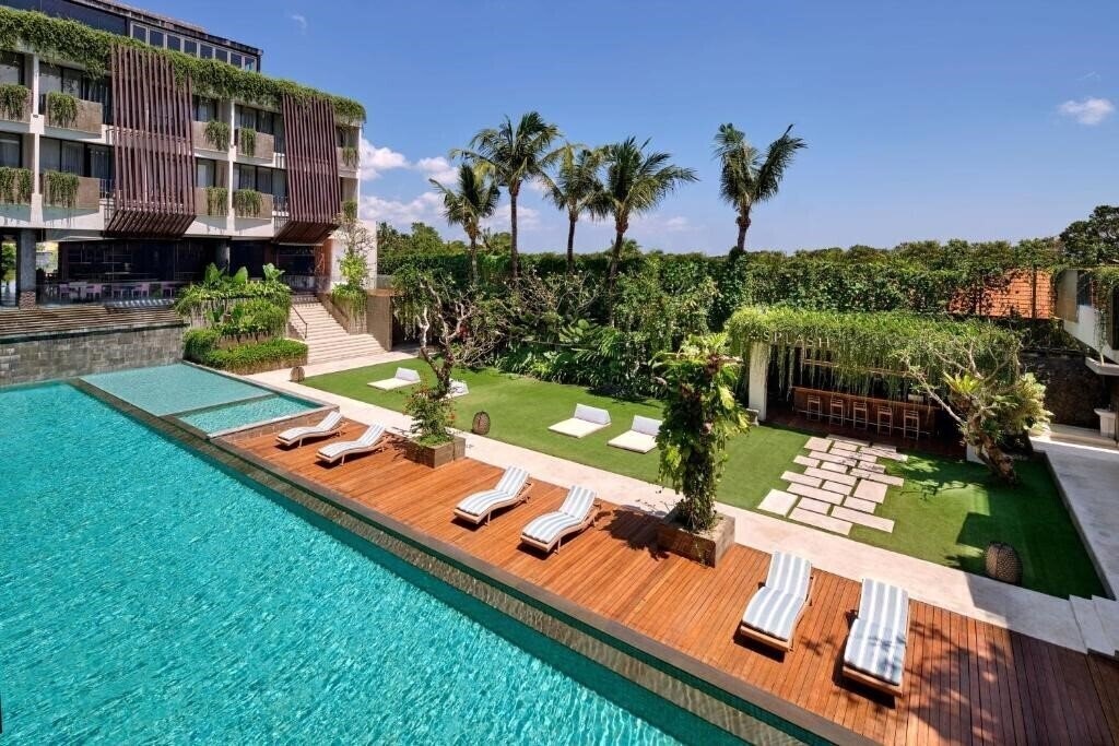 Hotel Vasanti Seminyak Resort 4*