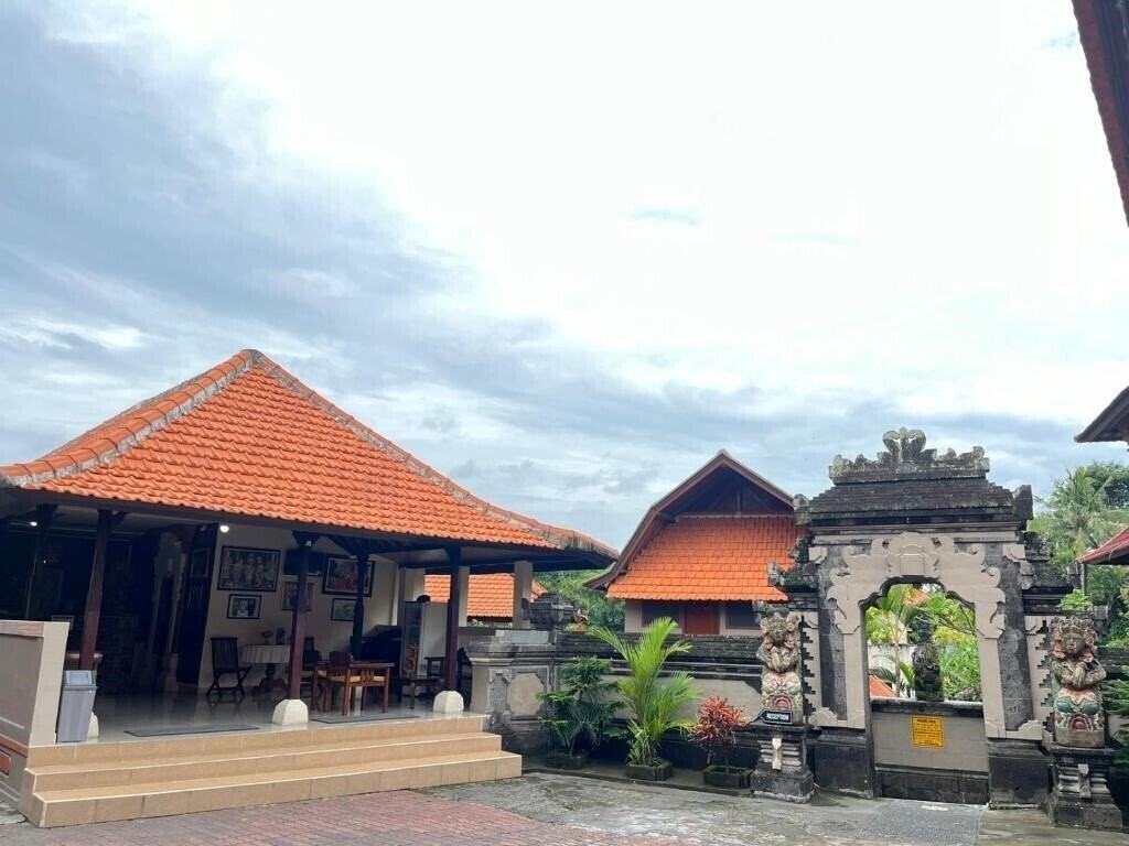 Hotel Pande Permai Bungalow 3*
