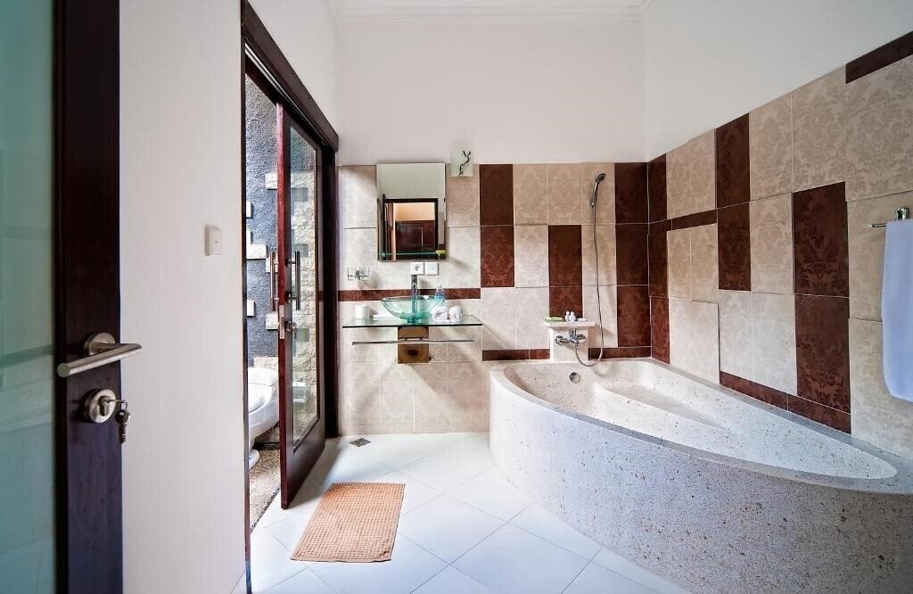 Zdjęcie Villa Rossa 5*