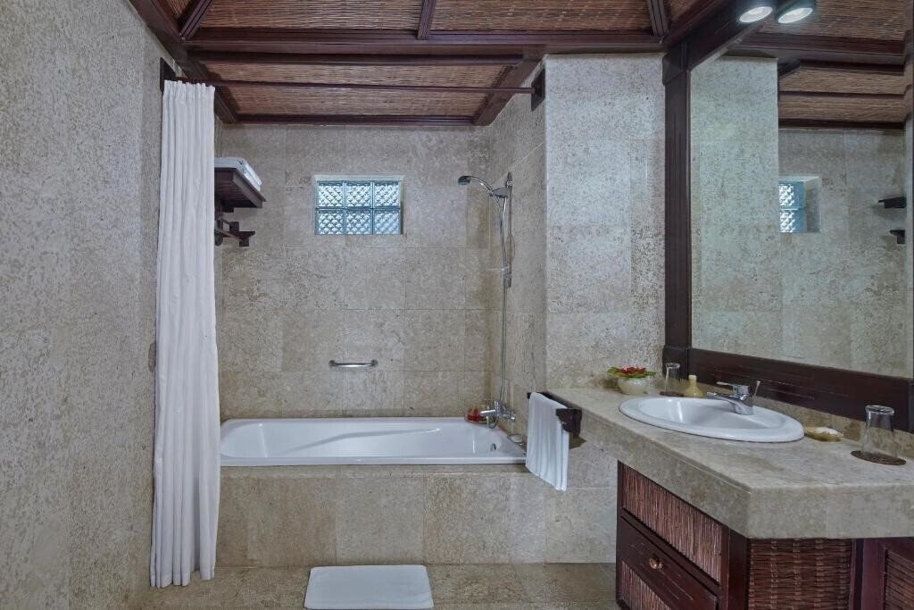 Zdjęcie Tjampuhan & SPA 3*