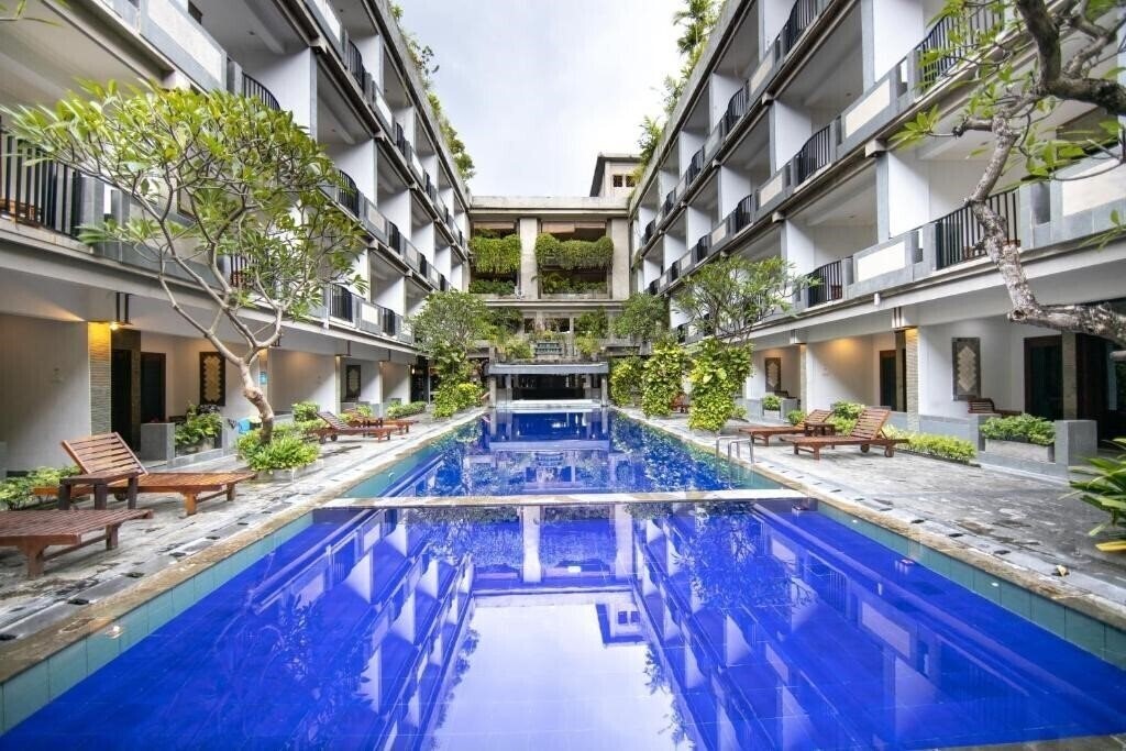 Hotel Champlung Mas 3*