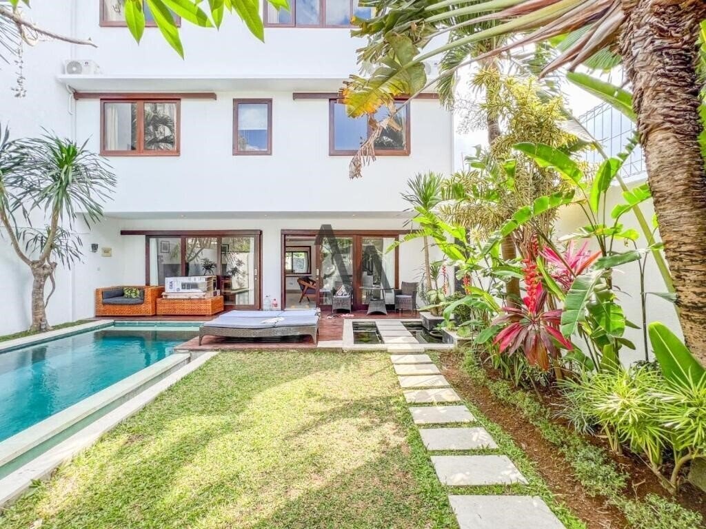 Obraz Alamanda Canggu Villa 4*
