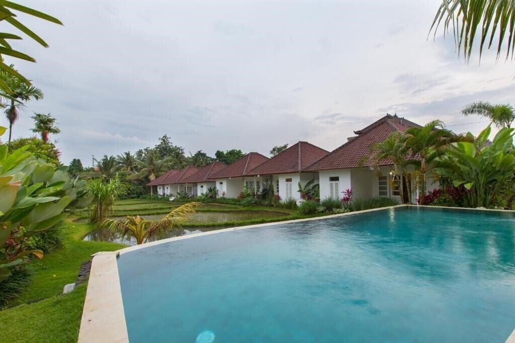 Zdjęcie Bije Sari Suite Bisma 4*