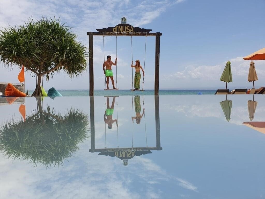 Готель d'Nusa Beach Club & Resort 4*
