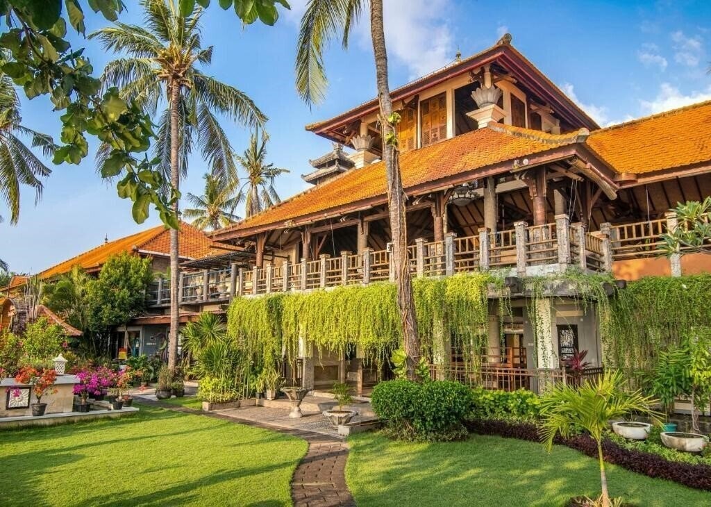 Zdjęcie Nugraha Lovina Seaview Resort & SPA 3*