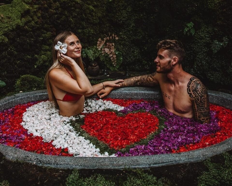 Zdjęcie Dara Ayu 4*