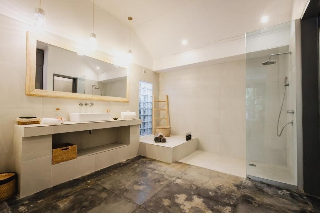 Zdjęcie Indiana Kenanga Hotel & SPA 5*