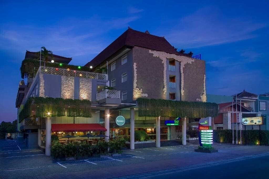 Zdjęcie PrimeBiz Hotel Kuta 2*