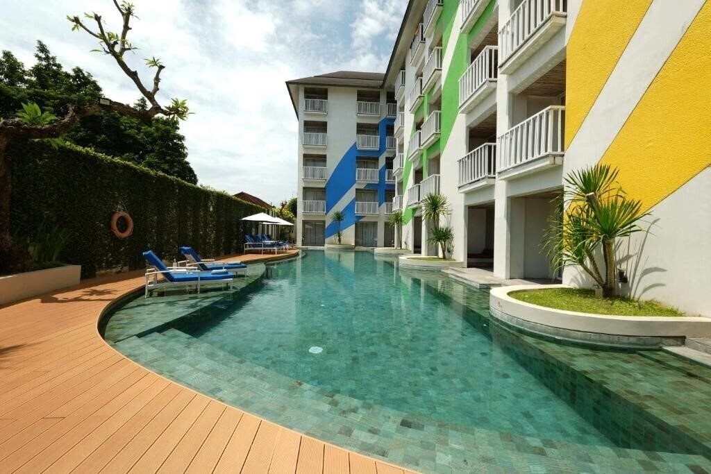 Hotel Bliss Surfer Hotel 4*