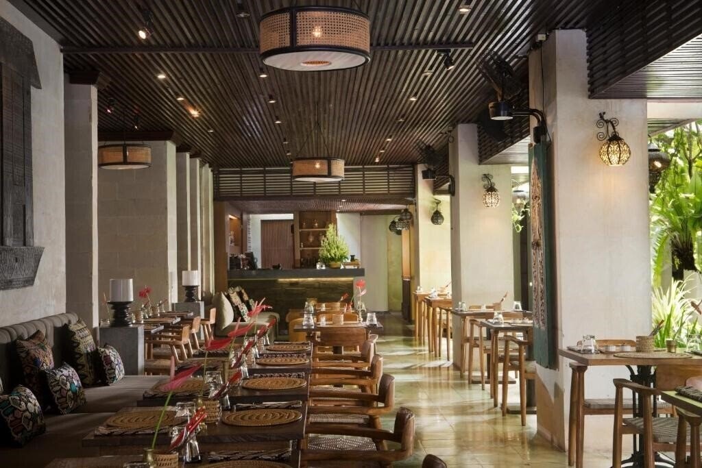 Obraz Ubud Village Hotel 4*