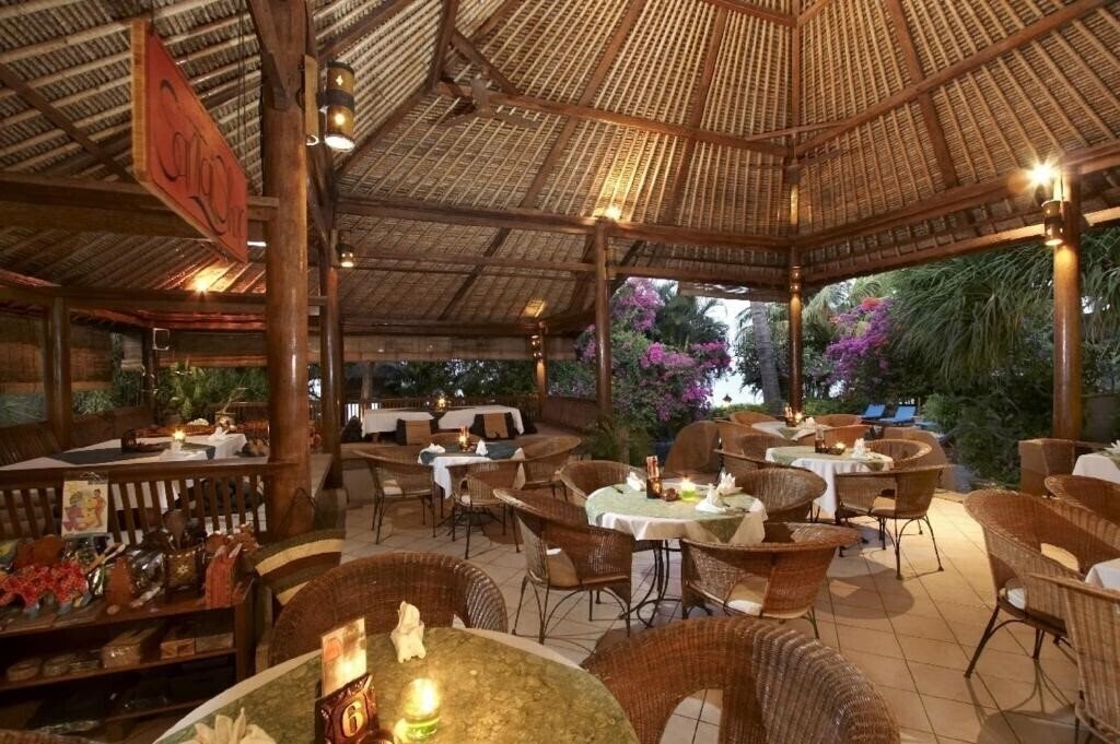 Zdjęcie Santai Hotel Bali 3*