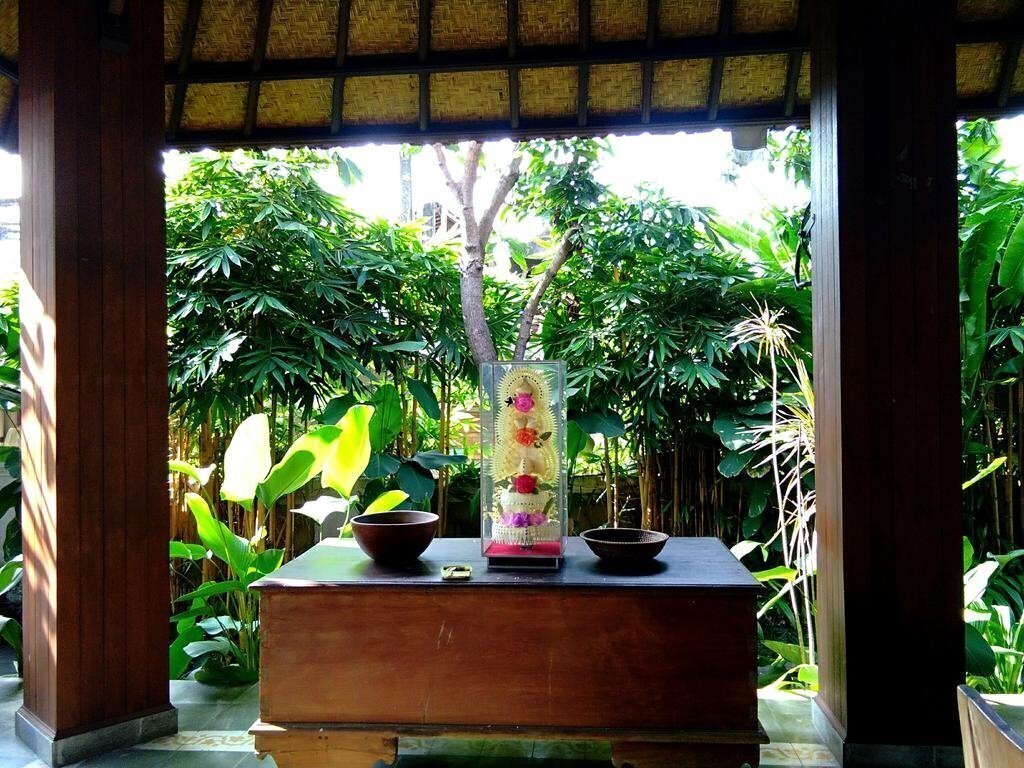 Zdjęcie Inata Hotel Monkey Forest 3*