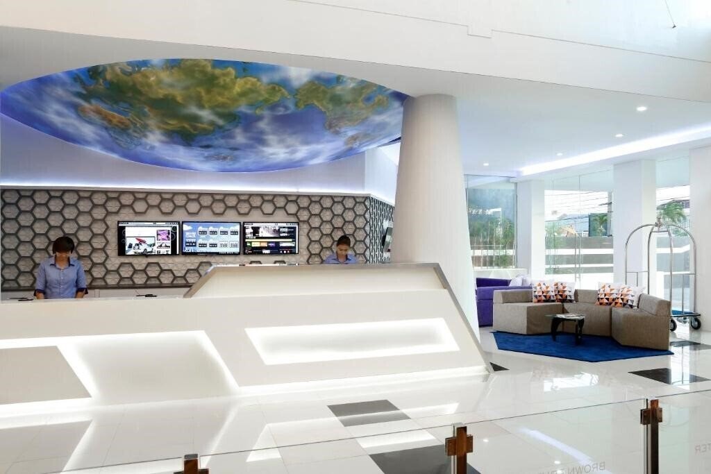 Zdjęcie Berry Biz Hotel 3*