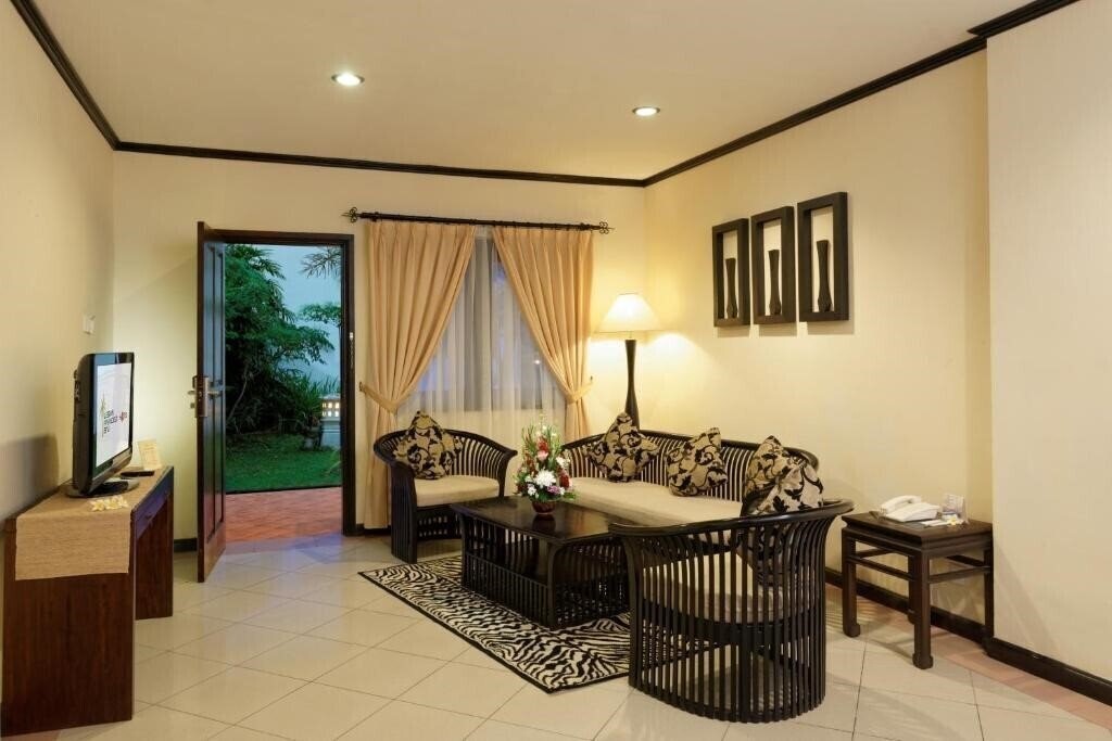 Zdjęcie Legian Paradiso 3*
