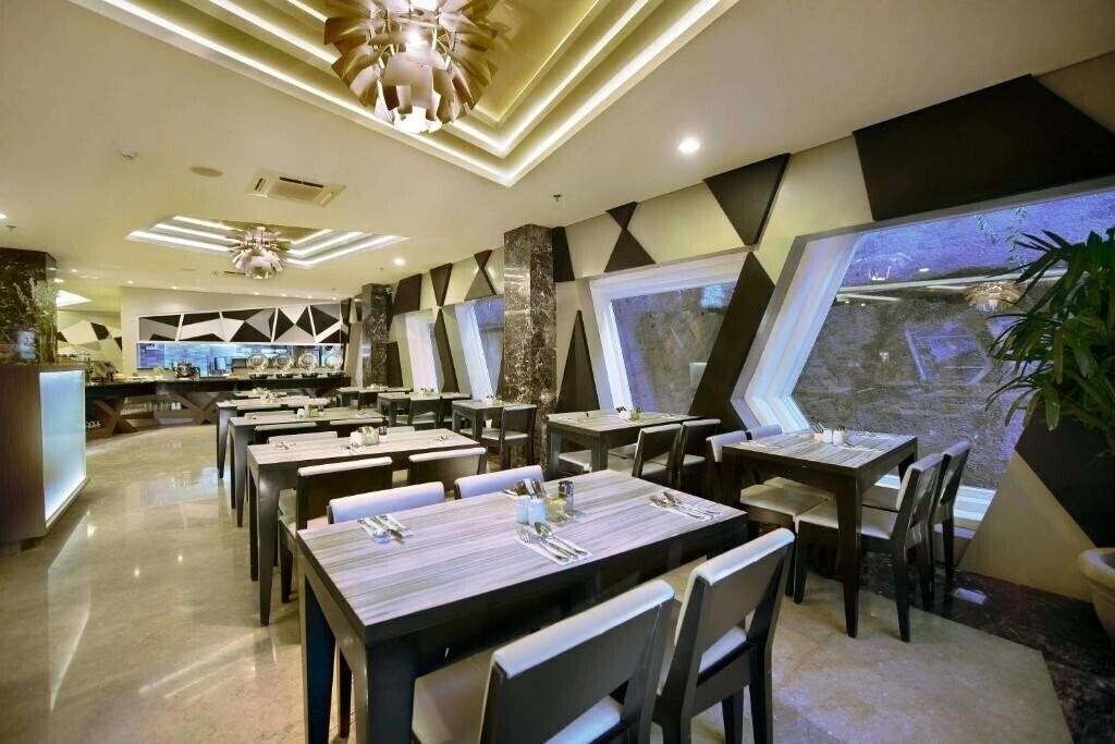 Zdjęcie Neo Kuta Jelantik 3*