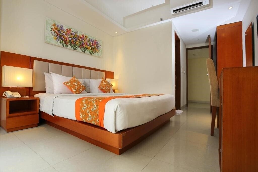 Zdjęcie The Sun Hotel & Spa Legian 3*