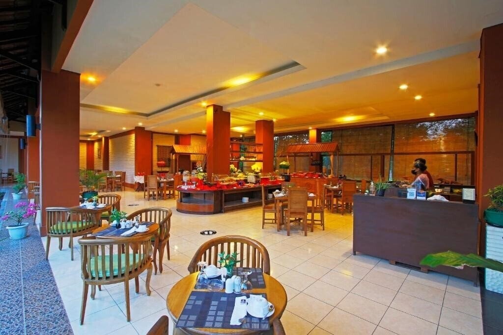 Zdjęcie Jayakarta Suites Komodo Flores 4*