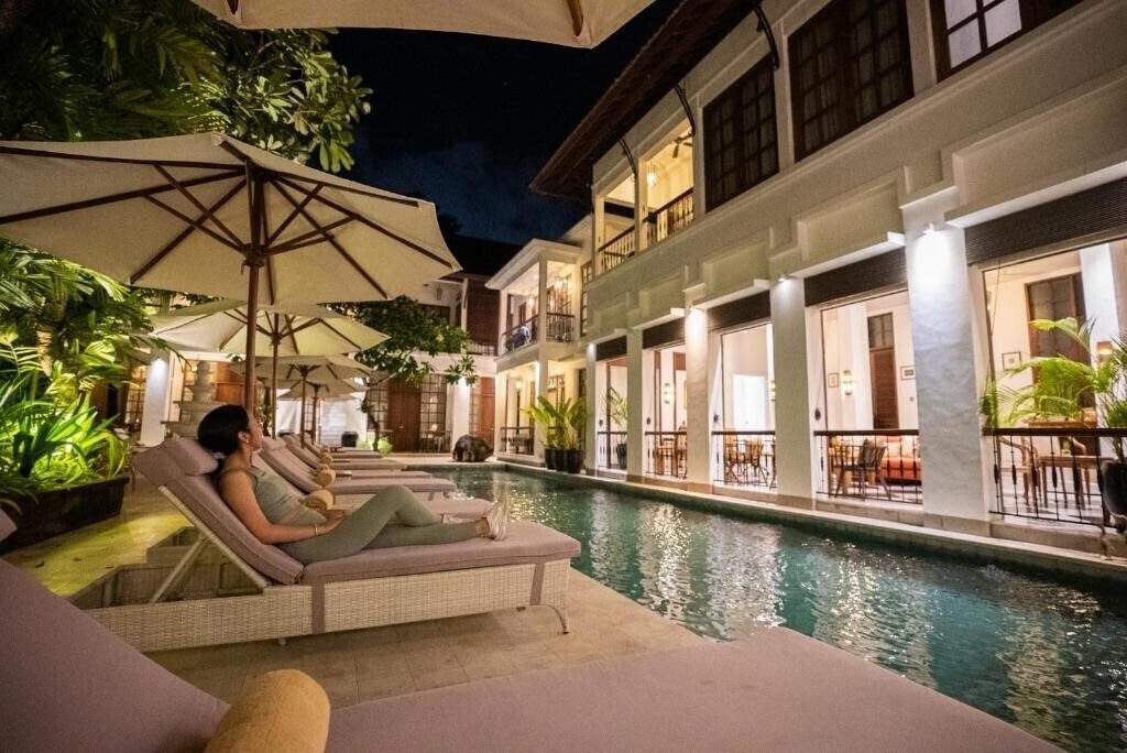 Hotel The Colony Hotel Bali 3*