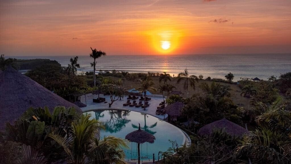 Hotel La Joya Balangan 3*