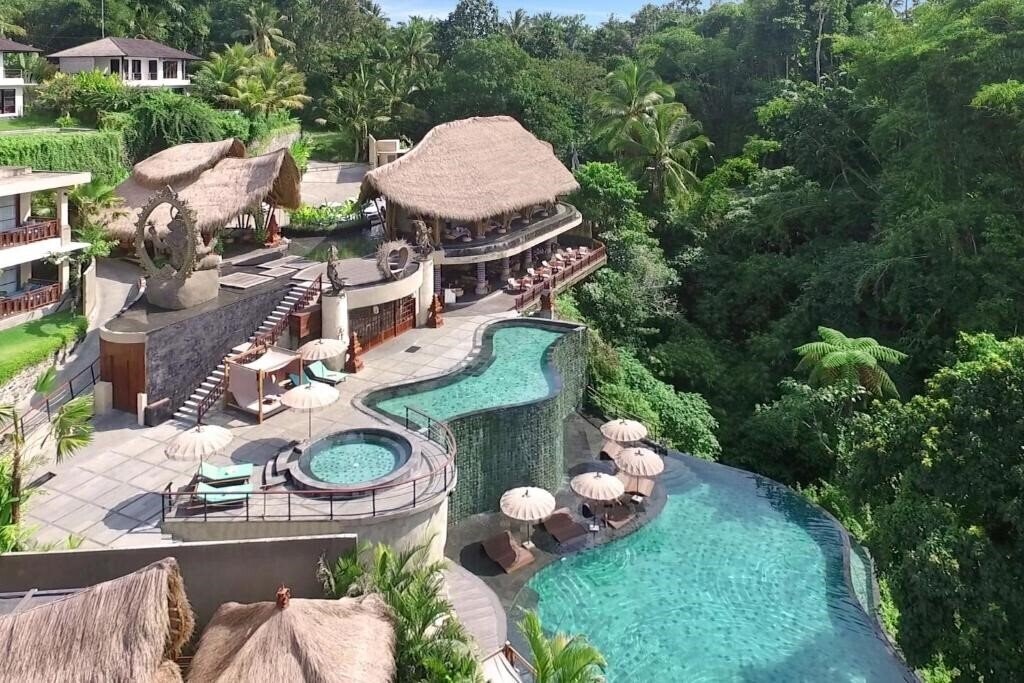 Hotel Aksari Resort Ubud 5*