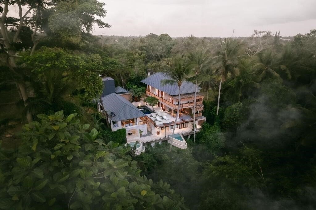 Готель Suara Alam Ubud By Ini Vie Hospitality 5*