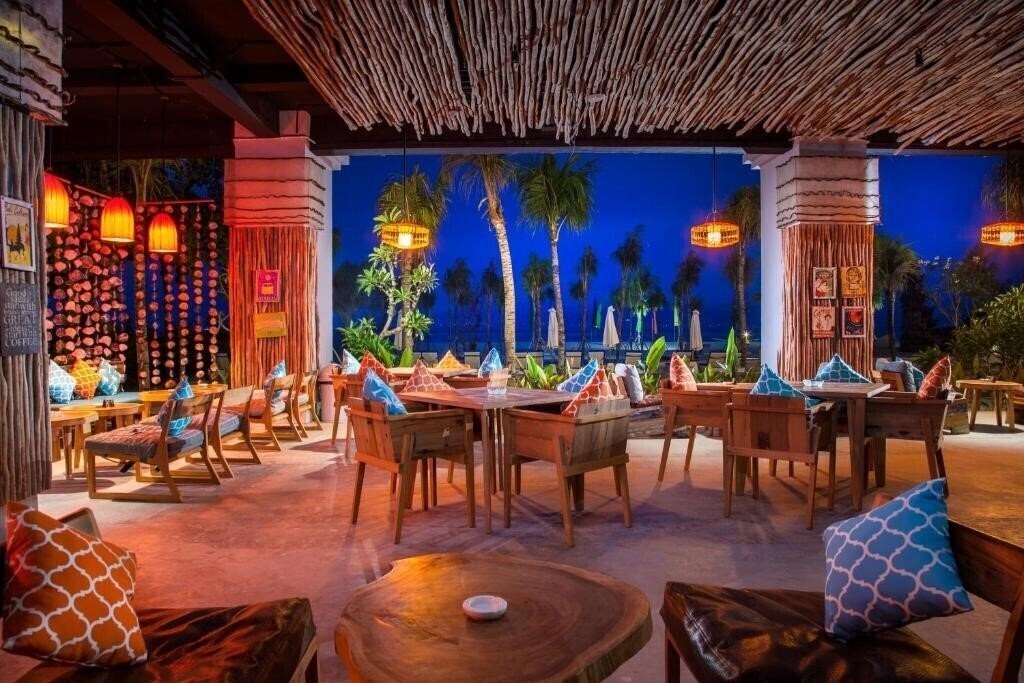 Zdjęcie Mahagiri Resort Nusa Lembongan 5*