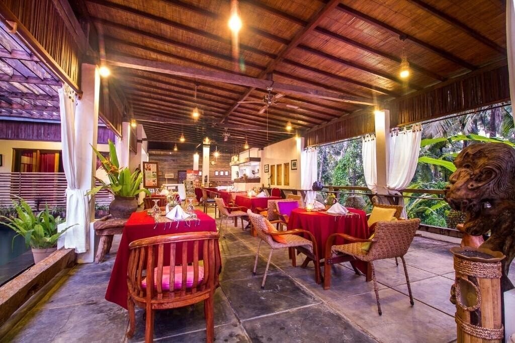 Zdjęcia Alam Sembuwuk Resort Ubud 4*
