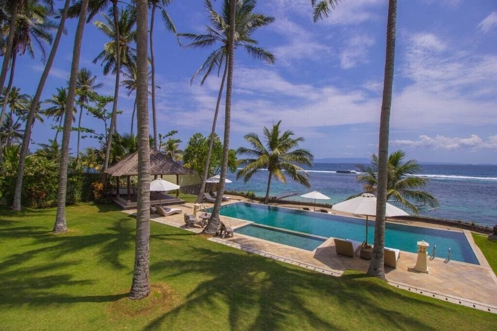Obraz Beachfront Citakara Sari Villas 4*