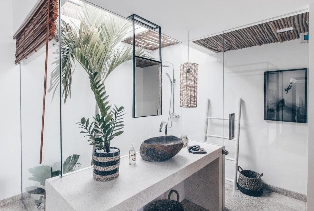 Zdjęcie Beyond Bungalows (Adults Only) 4*