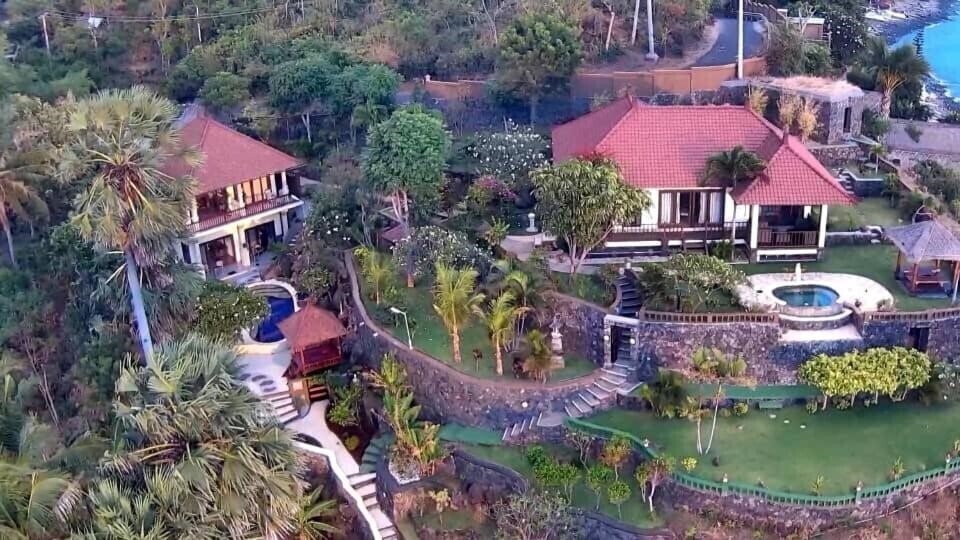 Hotel Gili Pesona 4*