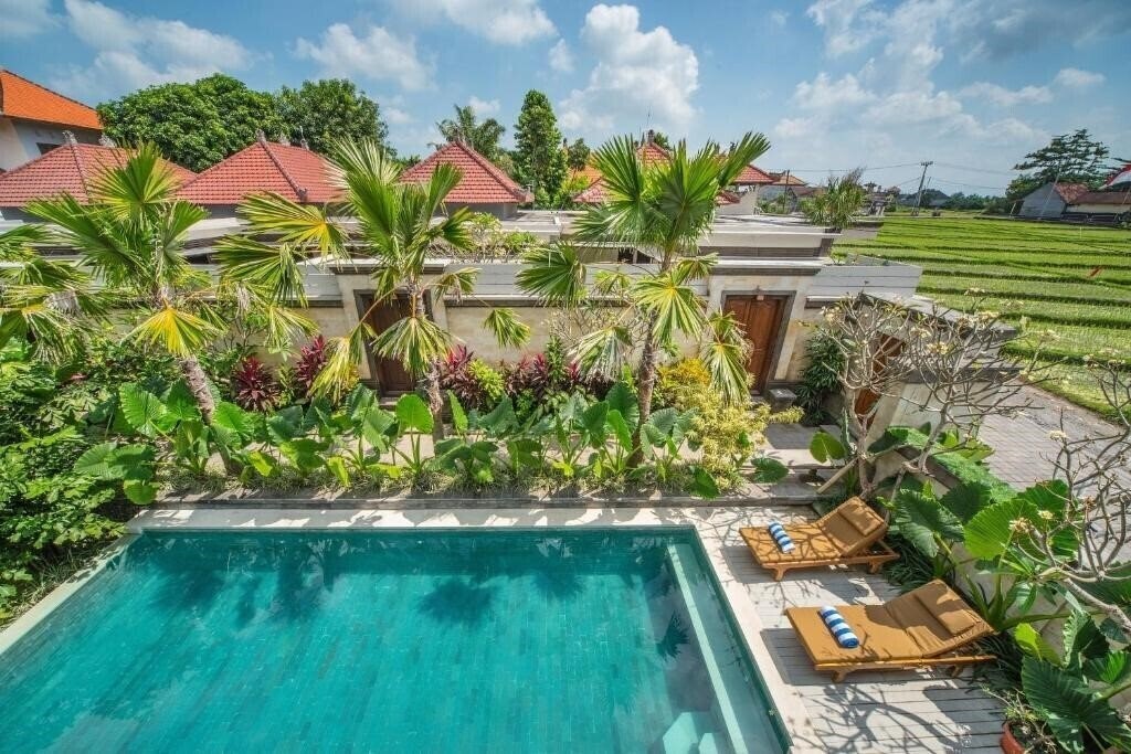 Hotel Puri Canggu Villas & Rooms 4*