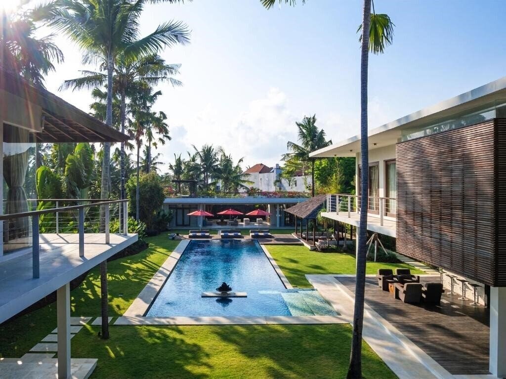 Zdjęcie Villa Kalyani + 4*