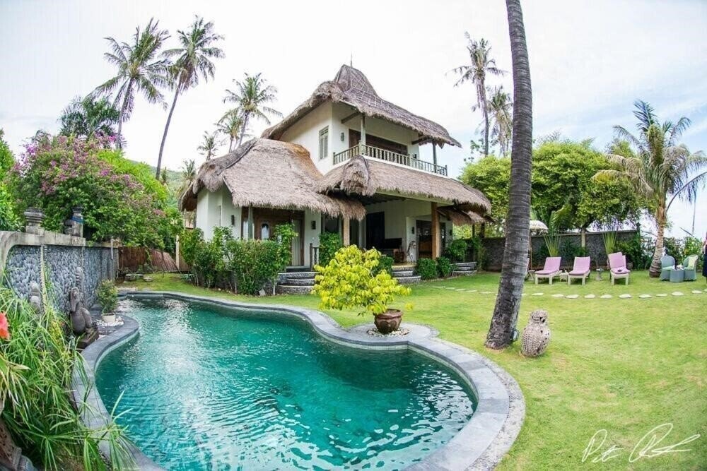 Изображение Life In Amed Bali 4*