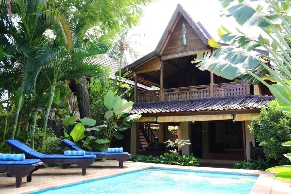Zdjęcie Lovina Beachhouse Villas 4*