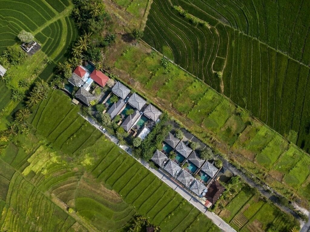 Фото Nyanyi Sanctuary Villa By Ini Vie Hospitality 4*