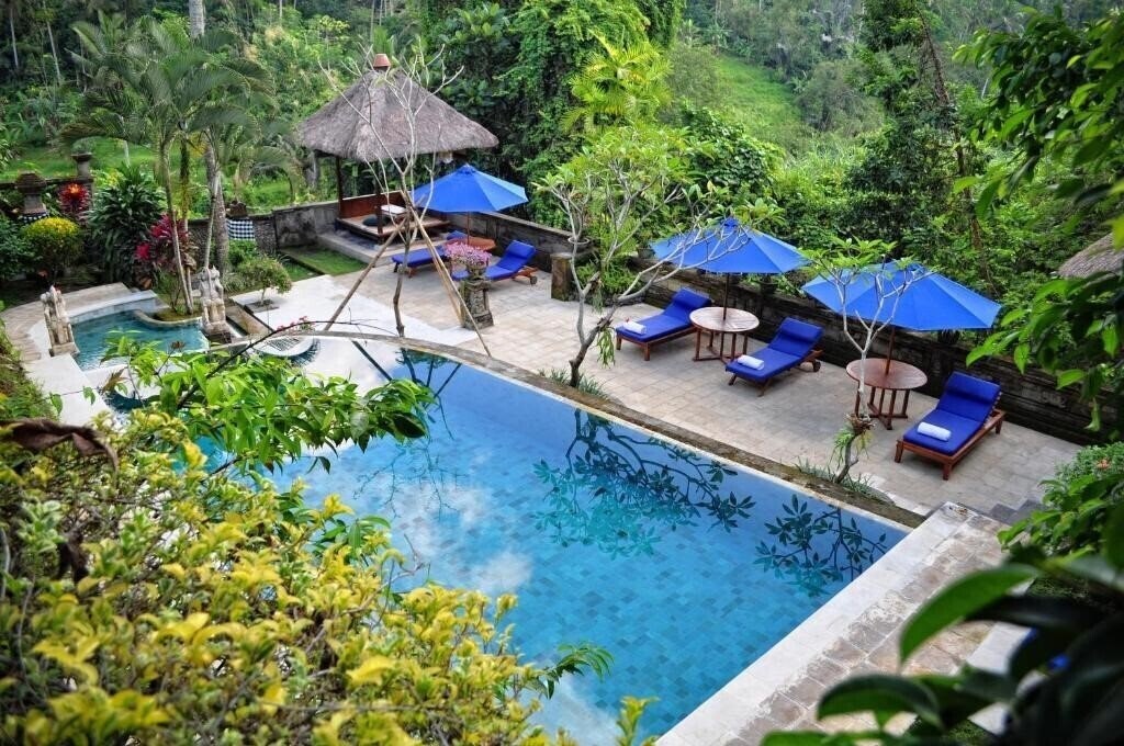 Hotel Alam Indah 4*
