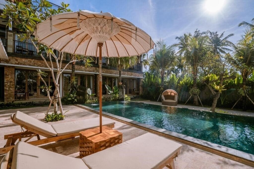 Zdjęcia Kahayana Suites 3*