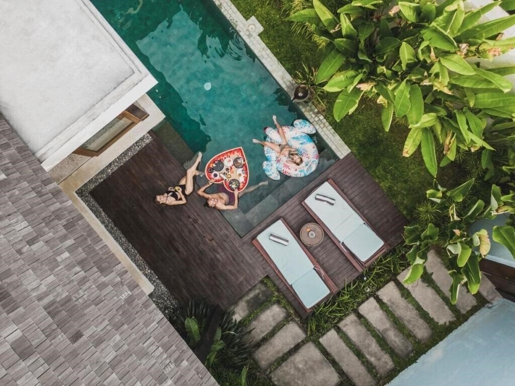 Готель Sanora Villa 4*