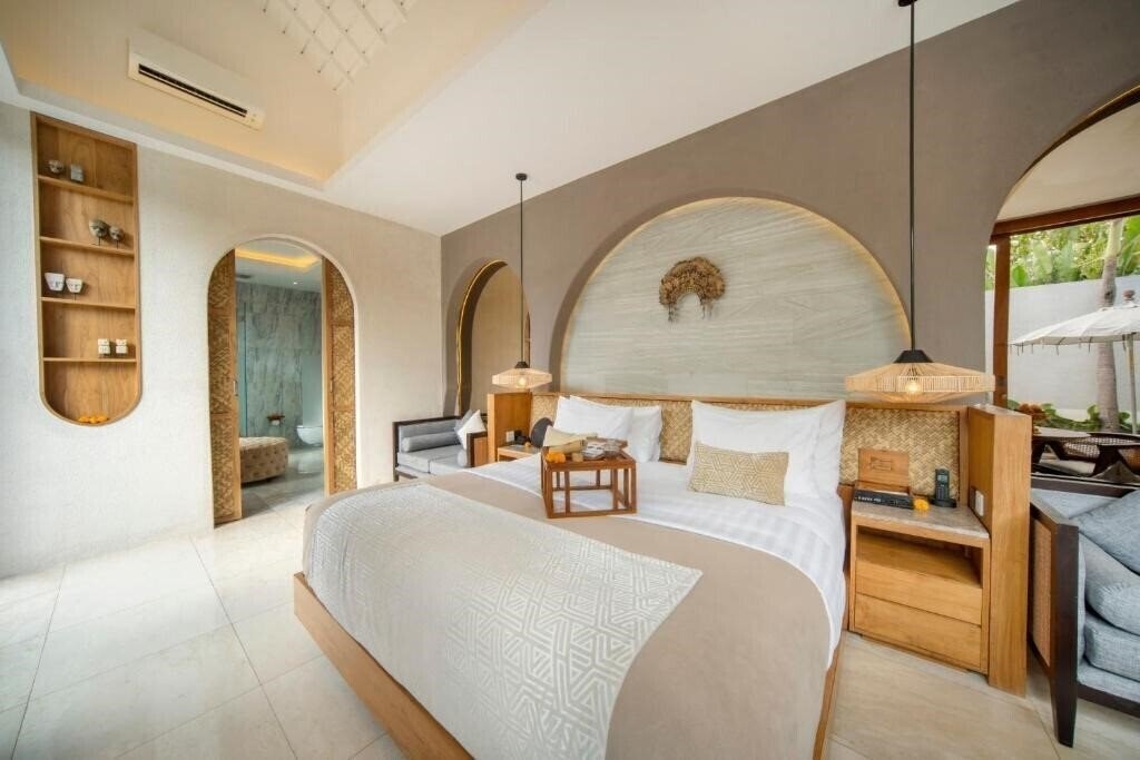 Картинка Astera Seminyak **** 4*