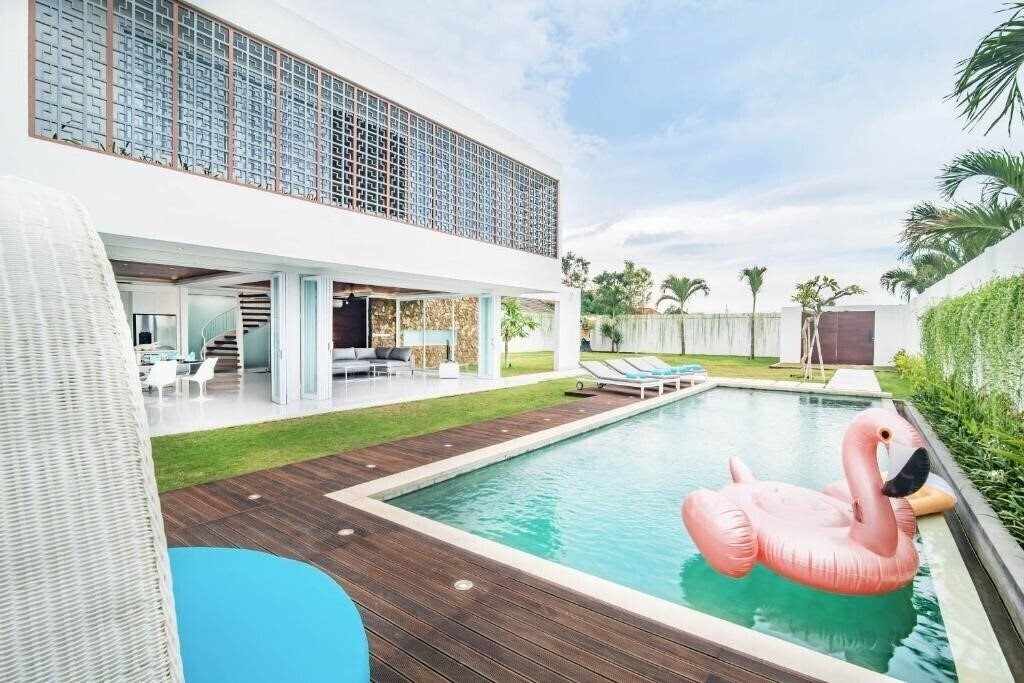 Фото Villa Kamag 4*