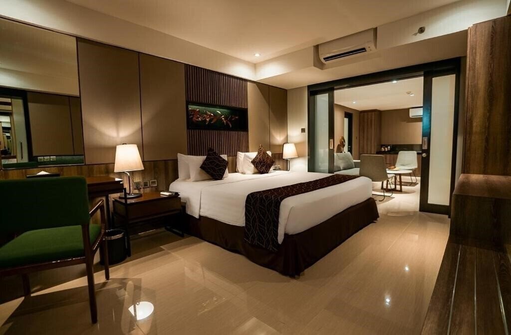 Фото The Nest Hotel Bali 5*