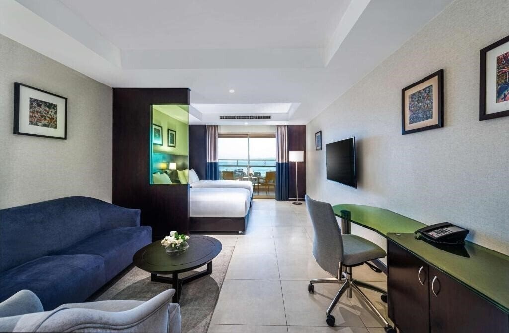 Картинка DoubleTree Aqaba 5*