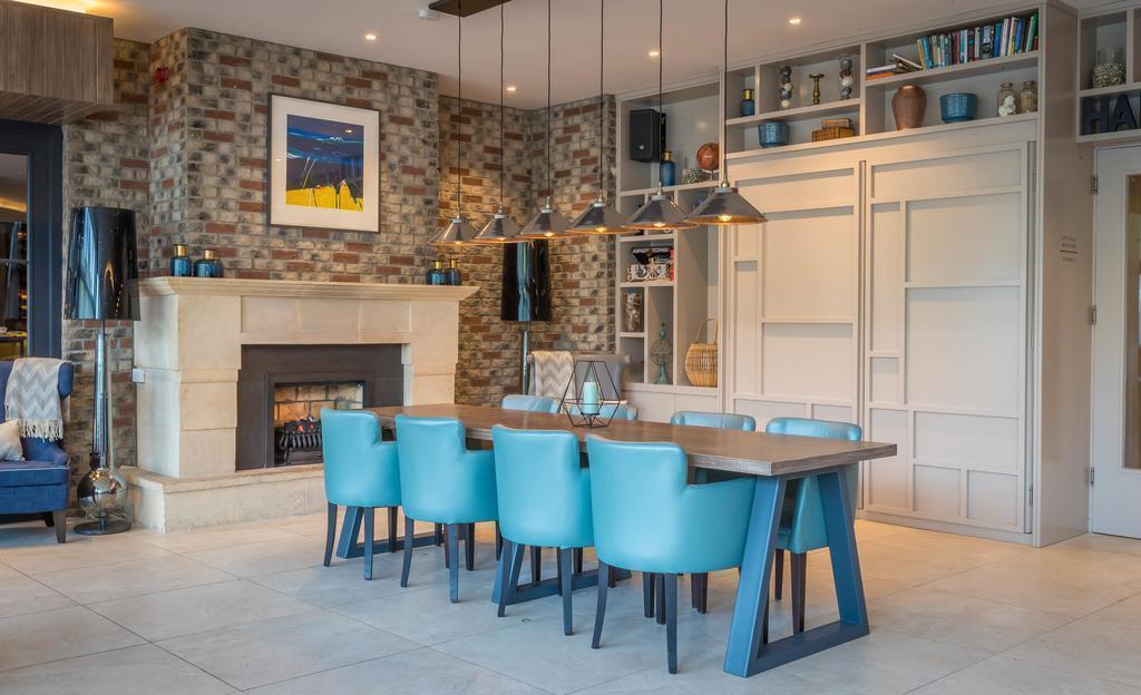 Hotel Galway Harbour 3*